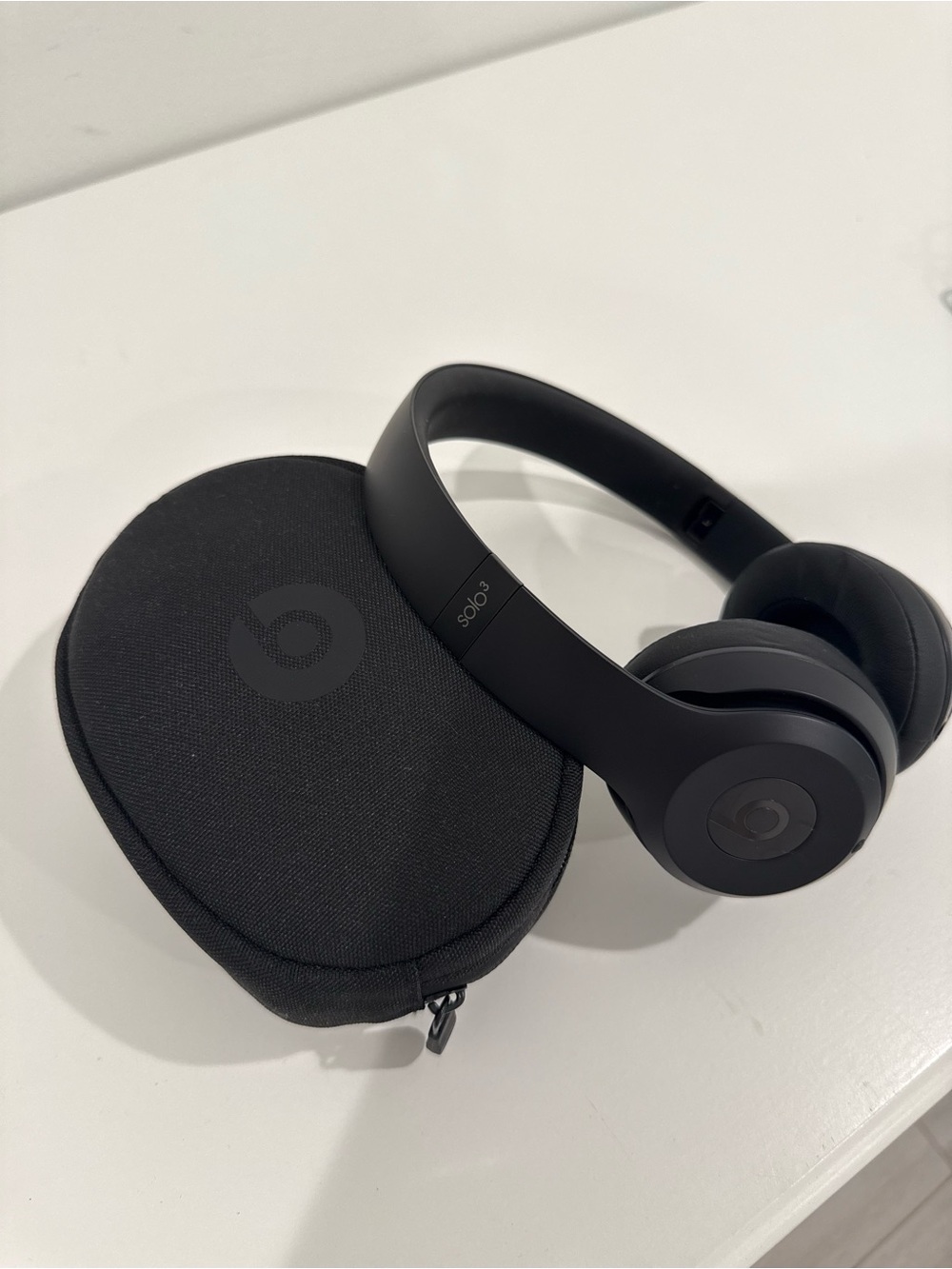 Beats Solo3 Wireless Headphones - Black